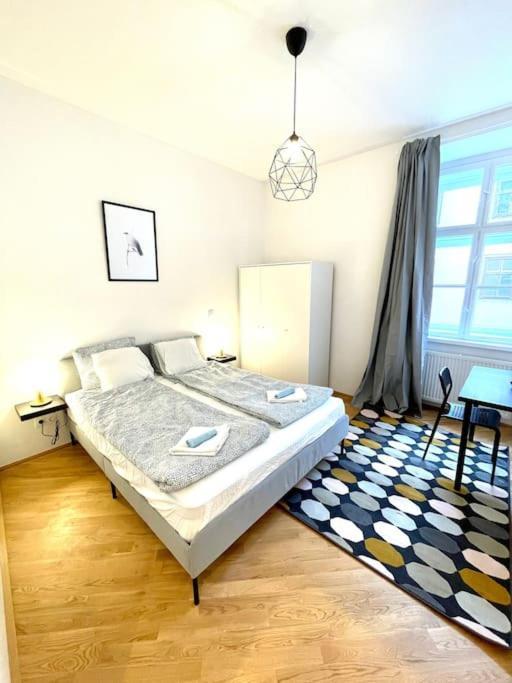 Brand New & Spacious Apartment In The City Centre Viena Exterior foto